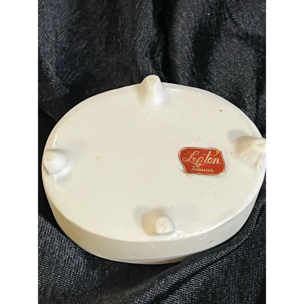 Vintage LEFTON Love Birds Trinket Box Ceramic Lidded White‎ (2228)